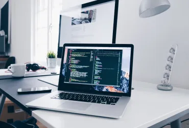 We help to build clients their dream projects - 斗鱼网页版